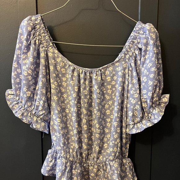 Floral Ruffle Top - Picture 4 of 4